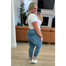 Load image into Gallery viewer, Nicole Tummy Control Skinny Jeans in Vintage Wash - Denim