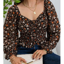Load image into Gallery viewer, Eleana Top - Tops
