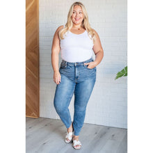 Load image into Gallery viewer, Nicole Tummy Control Skinny Jeans in Vintage Wash - Denim