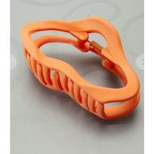 Load image into Gallery viewer, Soft Oval Non-Slip Hair Claw - Peachy Coral - Hats &amp; Hair Accessories